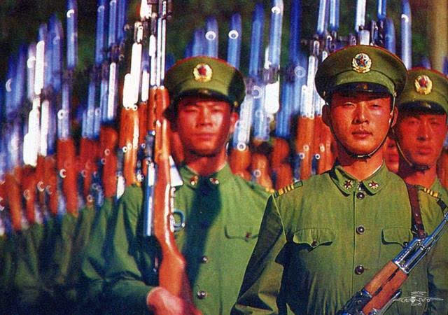 90年代解放军武器的落后状况与挑战，90年代解放军武器落后状况及挑战分析