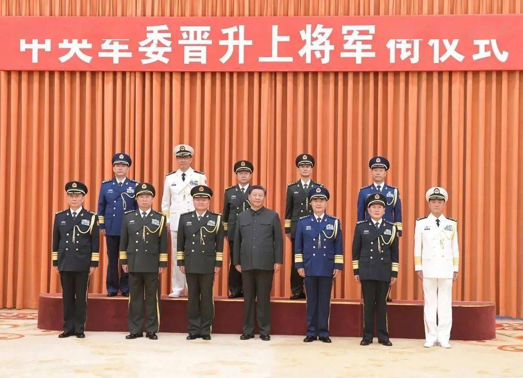 盛建忠的军衔与荣耀之路，一位卓越将领的辉煌历程，盛建忠，卓越将领的辉煌历程与军衔荣耀之路
