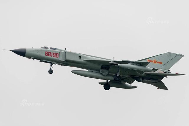 歼八战斗机81192，中国空军的骄傲，歼八战斗机81192，中国空军的荣耀典范