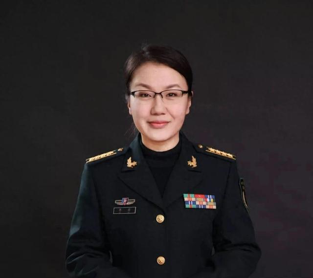 军事评论员李莉近期为什么没有出镜，深度分析与观察，军事评论员李莉近期静默背后，深度分析与观察