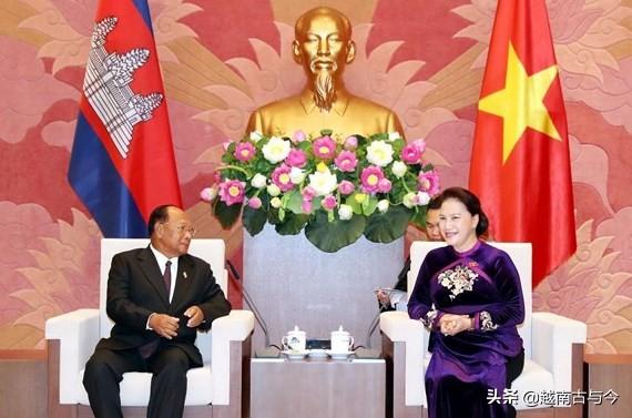 柬埔寨庆祝越南入侵四十周年，回顾与前瞻，柬埔寨庆祝越南入侵四十周年，回顾历史，展望未来