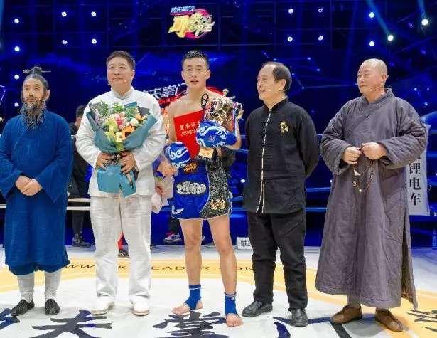 王中王65期期指一生肖——探寻神秘预测背后的故事，揭秘王中王65期期指生肖预测背后的神秘故事