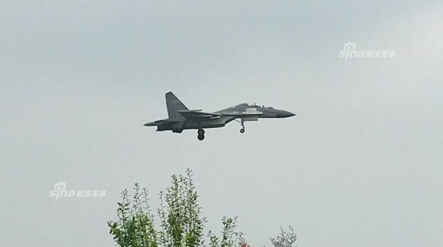 歼16战斗机空中加油视频，揭示中国空军力量的卓越成就与未来展望，歼16战斗机空中加油展现中国空军力量的卓越成就与未来展望