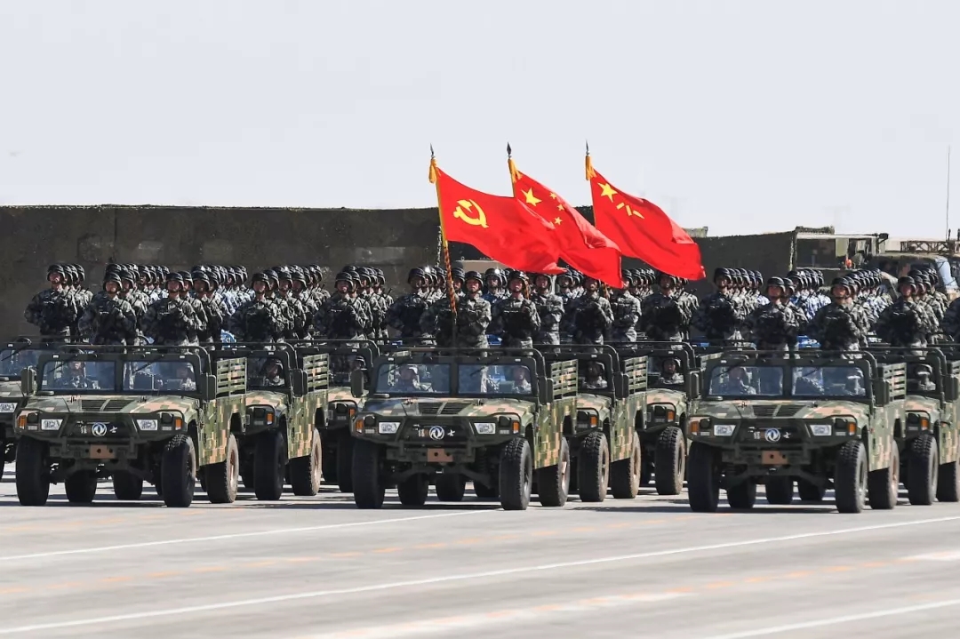 朱日和阅兵新闻，展现国家力量与荣耀，朱日和阅兵展现国家力量与荣耀，震撼瞬间，彰显大国风采
