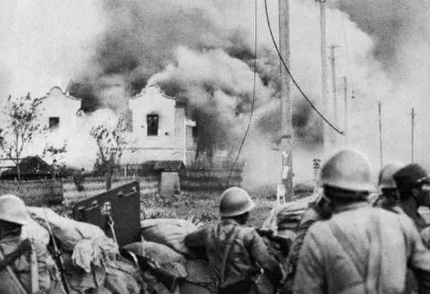 军长在广州遭遇暴力袭击事件，广州军长遭遇暴力袭击事件