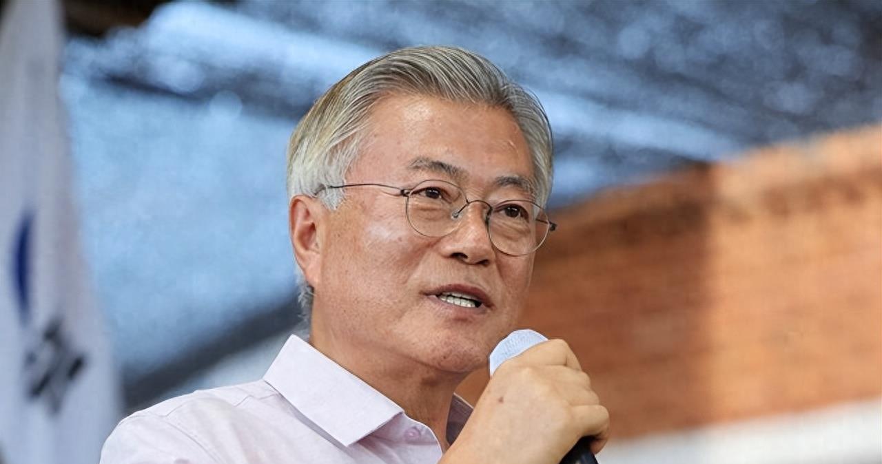 文在寅向韩国开炮,深度解读背后的意义与影响,文在寅行动背后的意义与影响,深度解读及影响分析