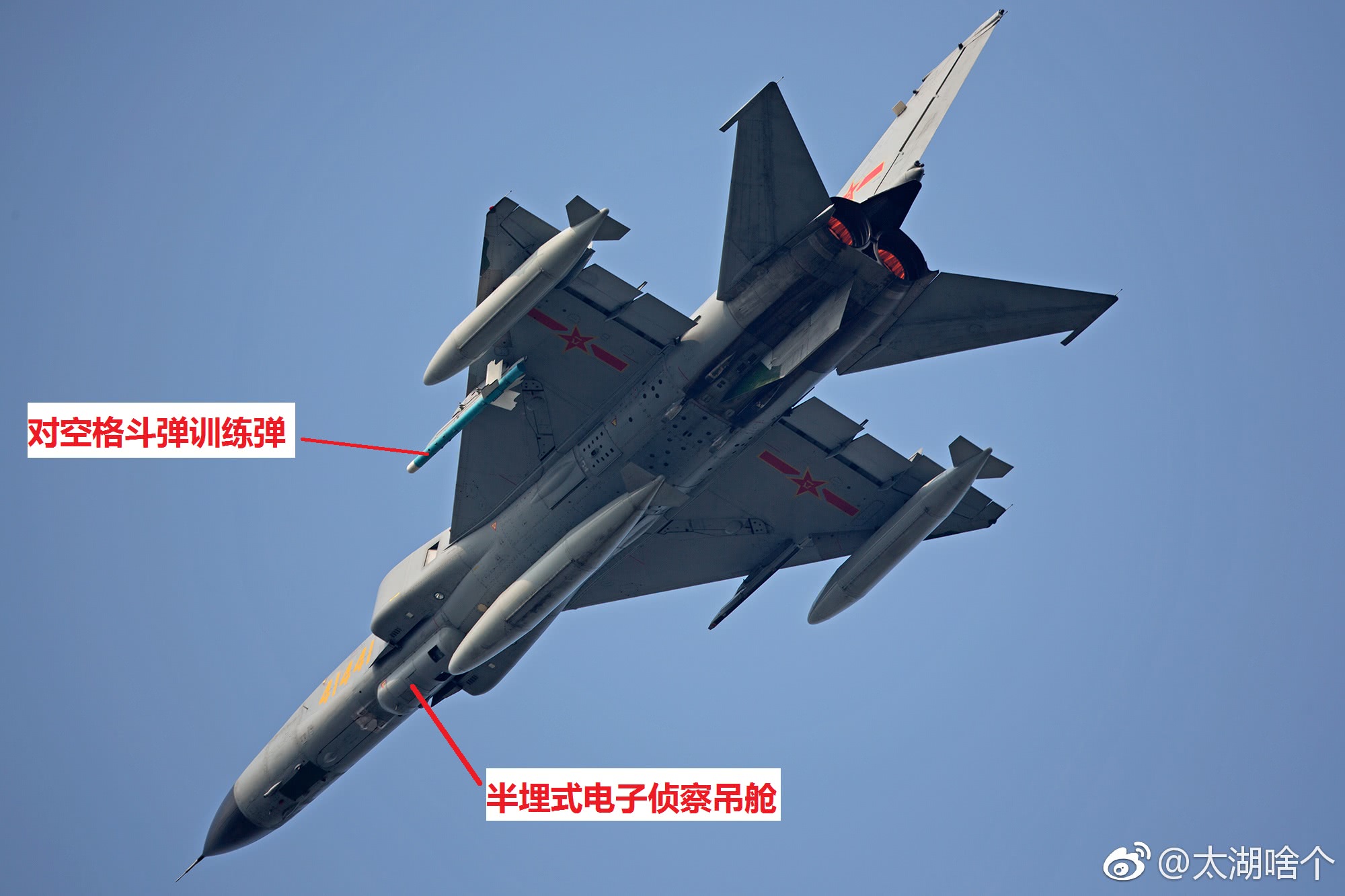 歼8战斗机产量研究,历史与数字的背后,歼8战斗机产量揭秘,历史与数字的背后探究