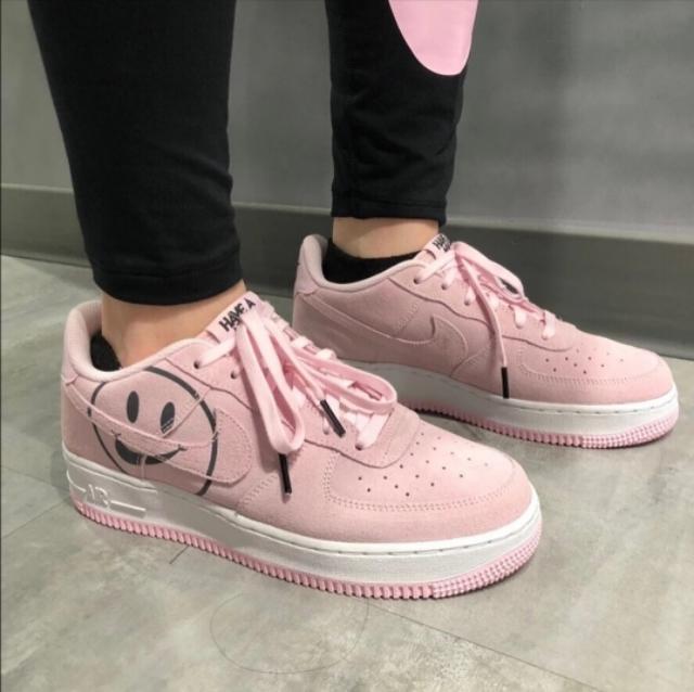 纯白空军一号,时尚与历史的完美融合,纯白空军一号,时尚与历史的独特交融