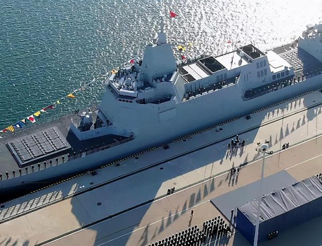 关于我国海军中055舰的驱逐舰数量分析，我国海军中055舰驱逐舰数量分析揭秘