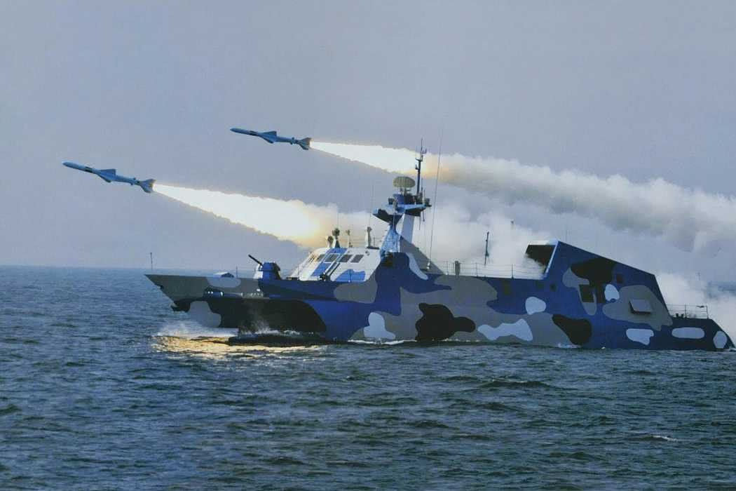 中国海军的骄傲，022导弹艇防空导弹系统解析，中国海军的骄傲，022导弹艇防空导弹系统深度解析