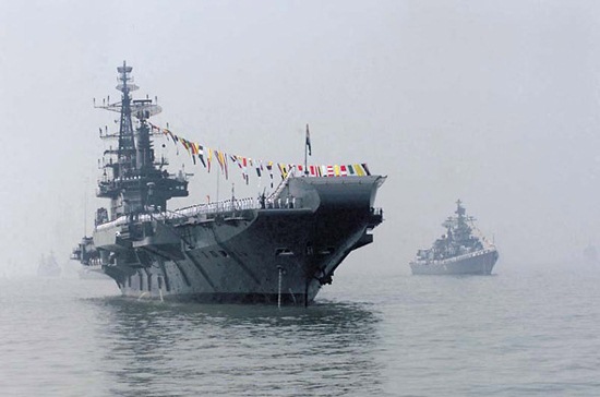 国内第一艘航母,壮丽起航,国家力量的象征,国内首艘航母壮丽起航,国家力量的骄傲象征