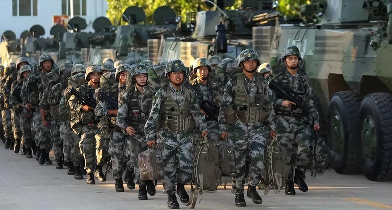 这13个新集团军的番号是如何确定的，深度解析，深度解析，13个新集团军的番号确定过程揭秘