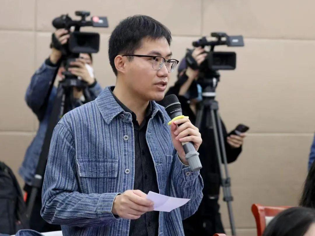 最近十大新闻头条2023，全球风云变幻下的热点事件解析，全球风云变幻下的热点事件解析，最新十大新闻头条回顾与展望（2023）