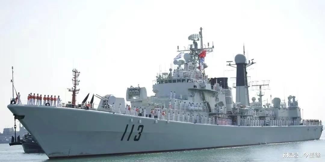 国产驱逐舰，走向深蓝，捍卫海洋强国梦，国产驱逐舰，深蓝之旅，捍卫海洋强国梦想