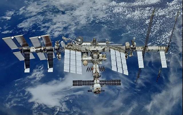 美国惊讶于中国空间站，超越太空的竞赛与合作，中国空间站超越太空的竞赛与合作，美国的惊讶与全球视角