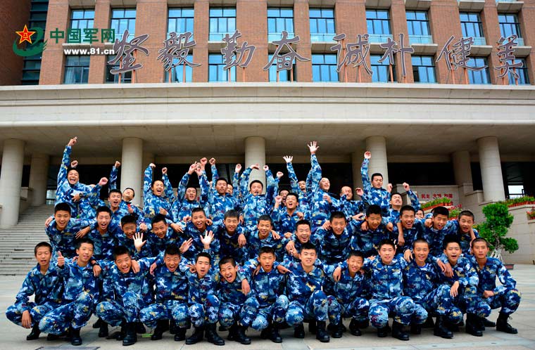 空军青少年航空学校,培养未来飞行员的摇篮,空军青少年航空学校,培育未来飞行员的摇篮