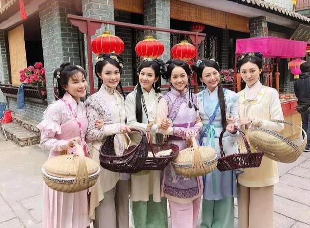 文职人员之歌，荣耀与担当的旋律，文职人员之歌，荣耀担当的旋律