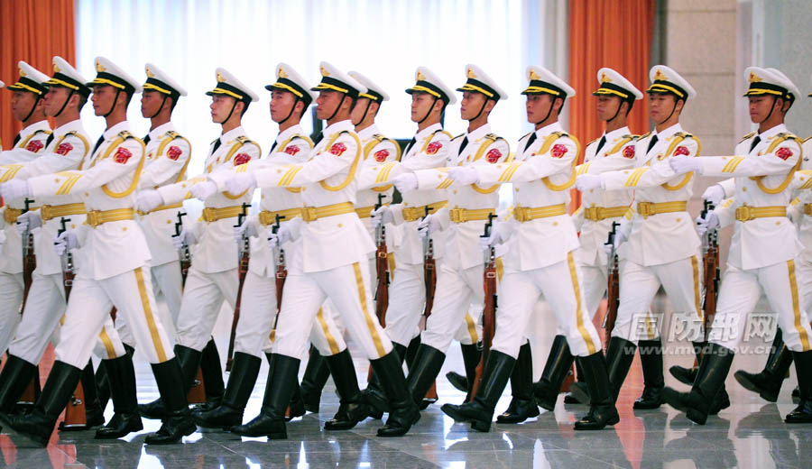 三军仪仗队视频,四十秒的震撼,四十秒震撼,三军仪仗队壮观表演