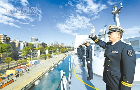 昆仑山舰的停泊之地，揭示背后战略意义与多重考量，昆仑山舰停泊地背后的战略意义与多重考量揭秘