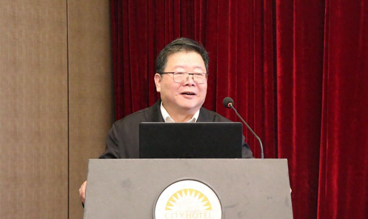 军事论家,战略思维的塑造与传承,军事论家,战略思维的塑造与传承之道