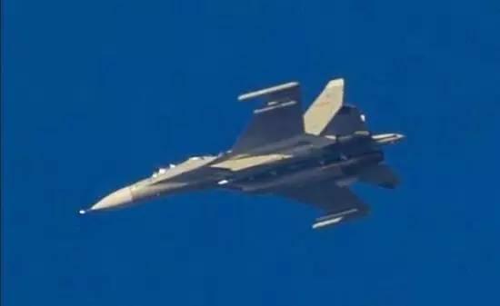 歼16与苏30,空中较量的反转与挑战,歼16与苏30,空中较量中的反转与挑战