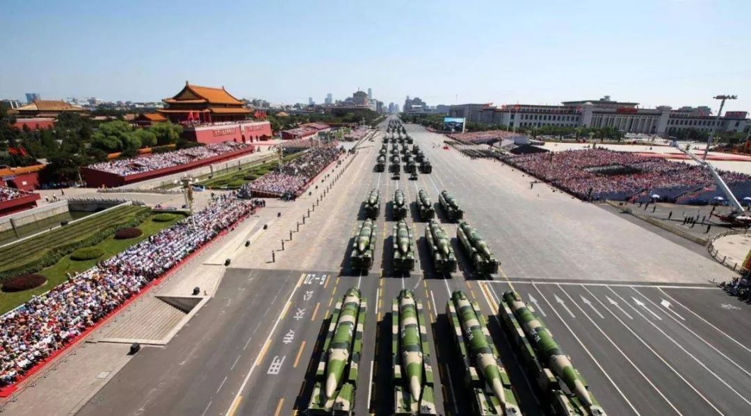 70周年阅兵,超越传统,展现新时代的辉煌,70周年阅兵盛典,展现新时代辉煌,超越传统风采