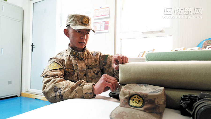 肖思远卫国戍边英雄事迹简介,肖思远卫国戍边英雄事迹简介,英勇无畏的边疆守护者