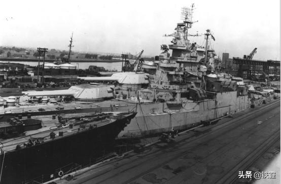 战列舰开火,历史与技术的壮丽交响曲,战列舰的壮丽交响曲,历史与技术的融合之火力全开时刻