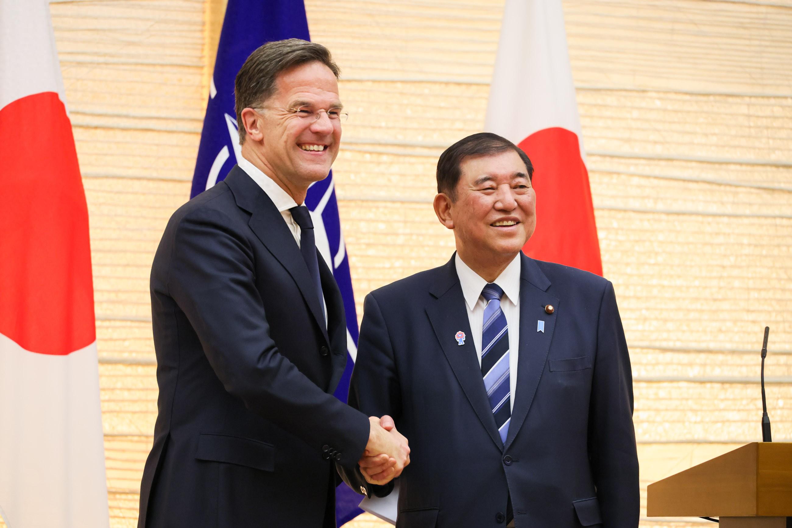 日本与中亚五国外长发布联合声明,深化区域合作与共同繁荣的新篇章,日本与中亚五国外长联合声明,开启区域合作与共同繁荣新篇章