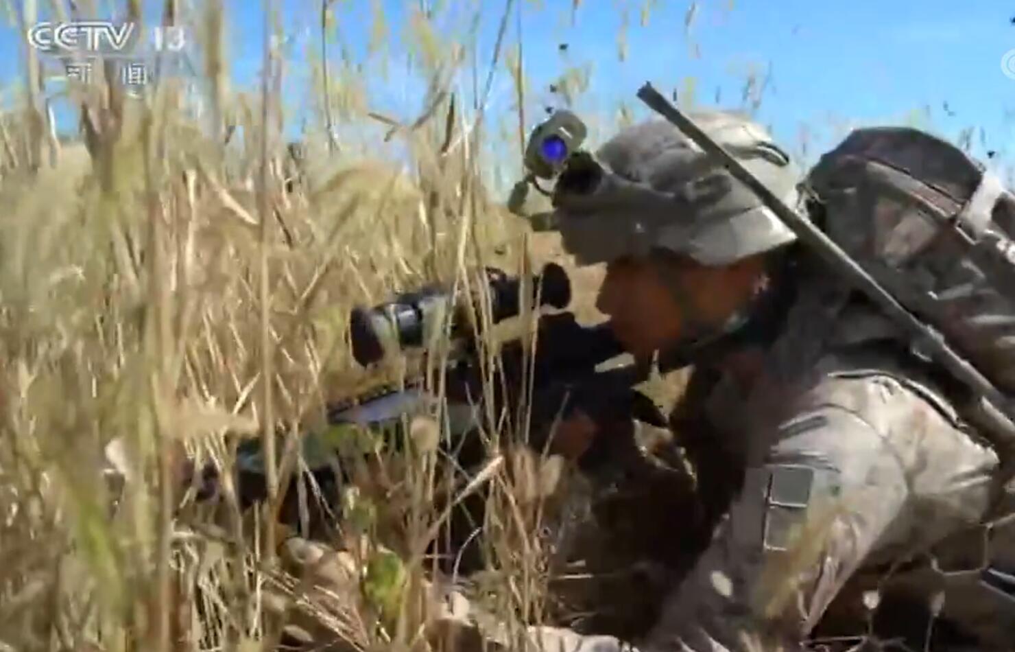 星空迷彩服全军换装了吗?——中国军队服饰变革的探讨,中国军队服饰变革,星空迷彩服是否已全军换装?