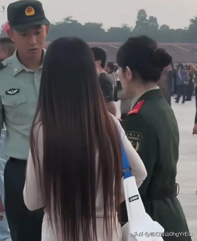 女兵全身检查，尊重与关怀的双向奔赴，女兵全身检查，尊重与关怀的交融之旅