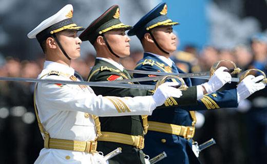 震撼人心的时刻,回顾2015红场阅兵回放,震撼瞬间再现,2015红场阅兵精彩回顾