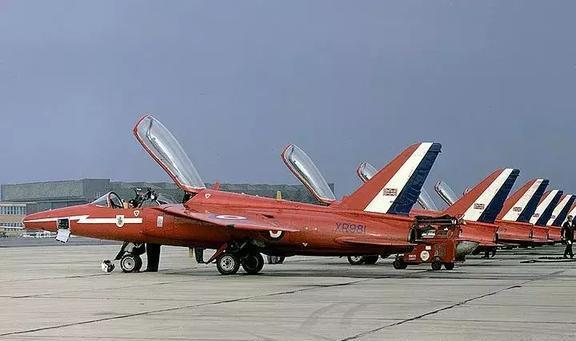 探索世界上最便宜的喷气式战斗机,探索全球最廉价的喷气式战斗机