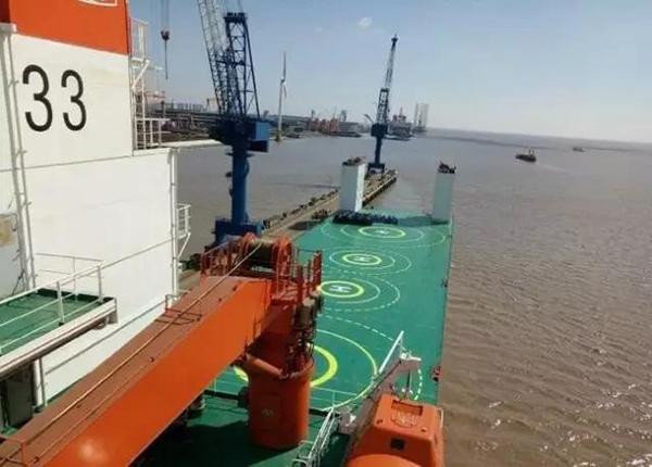 振华22号半潜船,引领海洋工程的新里程碑,振华22号半潜船,海洋工程新里程碑领航者