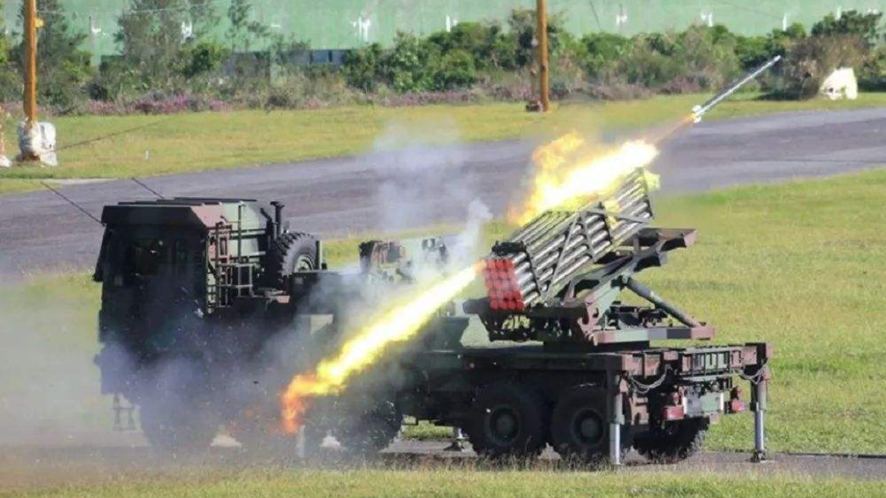 火箭炮打到台湾,历史背景与现实考量,火箭炮打到台湾,历史背景与现实影响分析