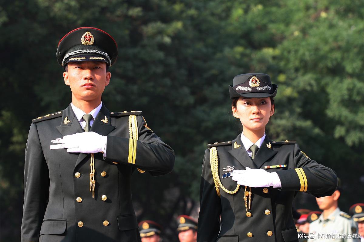 新款军装2024,重塑未来军事形象与战斗力提升的先锋力量,新款军装2024,重塑军事形象,引领战斗力提升的先锋力量