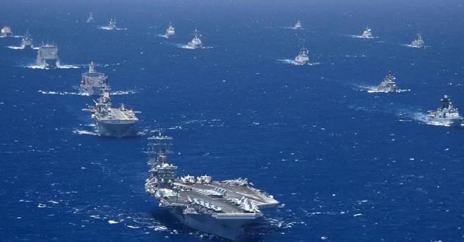全球聚焦,五艘航母动向直指中国,背后隐藏的战略考量,全球关注焦点,五艘航母动向背后的战略考量与中国关联分析