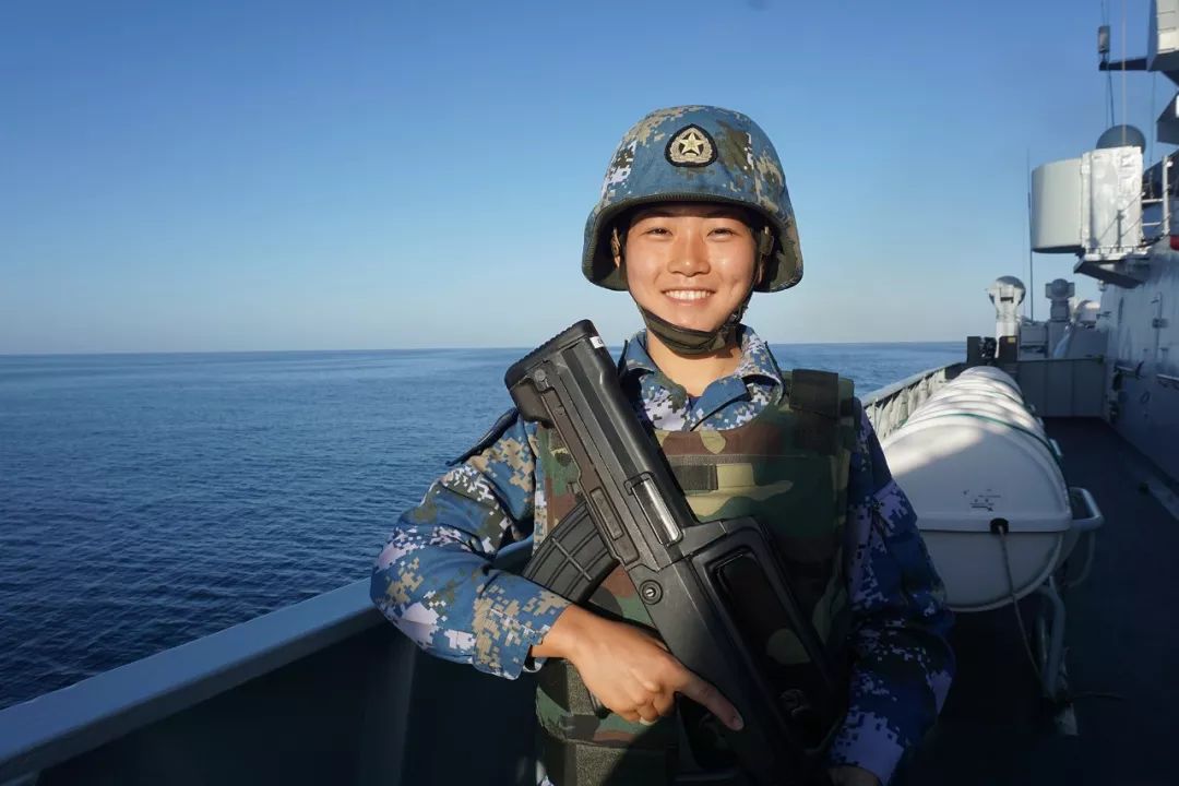 国防军事战线的英雄模范先进人物,国防军事战线的英雄模范,先进人物风采展示