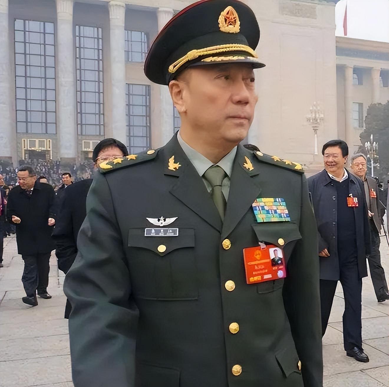 关于中国陆军第14集团军总司令的研究与探讨，中国陆军第14集团军总司令深度研究与探讨