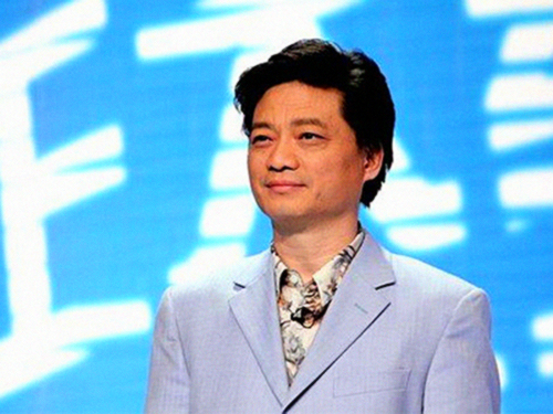 崔永元现状,从荧屏到幕后,他的传奇人生,崔永元,荧屏到幕后的人生传奇现状