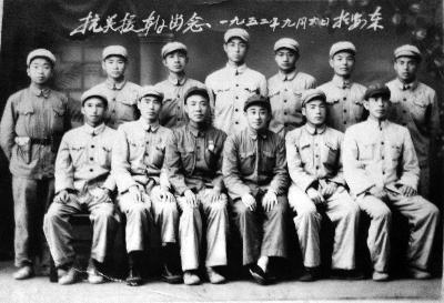 朝鲜会再次发生战争吗?这是一个复杂的问题,涉及到地缘政治、历史背景、国际关系和地区安全等多个方面。本文将从多个角度探讨这个问题,并尝试分析相关的因素和可能性。,朝鲜战争再次爆发的可能性分析,地缘政治与多重因素考量