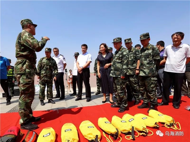 内蒙乌海消防老兵与新兵之间的挑战与融合,内蒙乌海消防新兵老兵间的挑战与融合之道