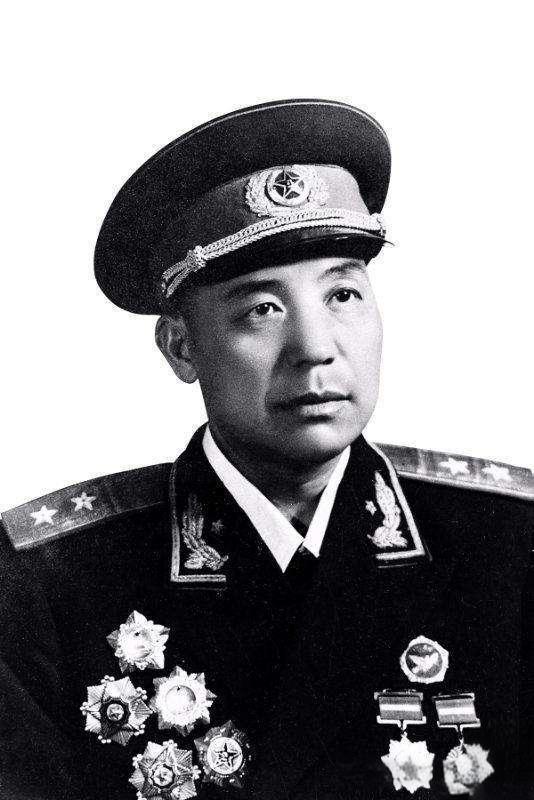中国历史上的杰出将领,一位杰出的上将——1955年的荣耀时刻,中国历史上的杰出将领,上将的荣耀时刻(1955年)