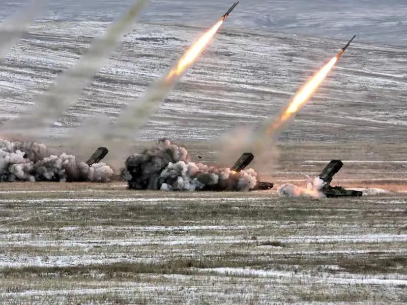 中国一天能生产多少导弹,解析中国国防工业的产能与实力,中国国防工业产能与实力揭秘,每日导弹生产数量探究