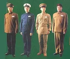 解放军各军种军服颜色的历史演变与现代特征,解放军军服演变史,军种色彩的历史演变与现代特色