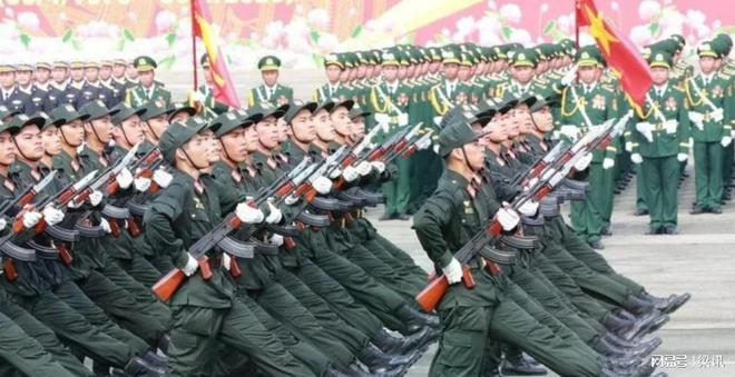 越南仪仗队身高要求,选拔标准与队伍形象的重要体现,越南仪仗队选拔标准,身高要求与队伍形象的关键展现