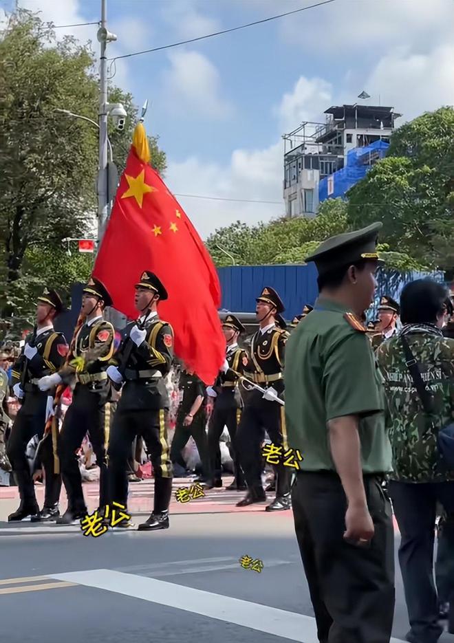 越南仪仗队身高要求,选拔标准与队伍形象的重要体现,越南仪仗队选拔标准,身高要求与队伍形象的关键展现