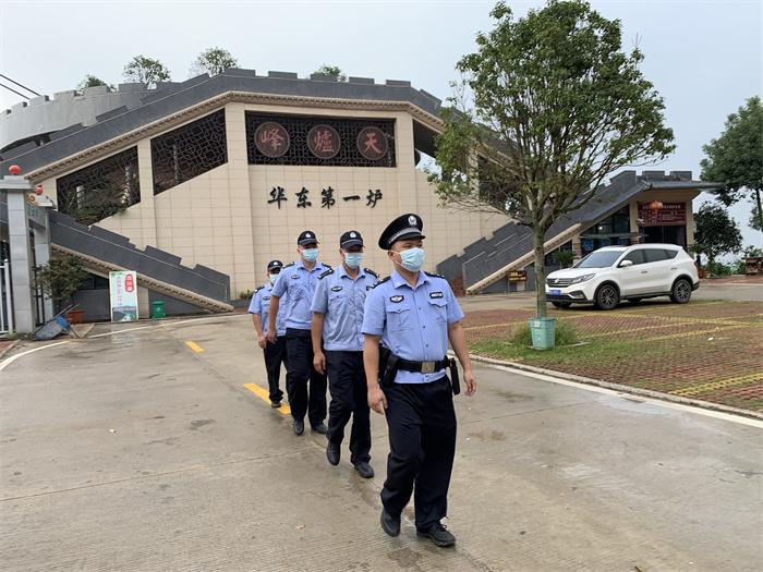 揭秘中国海军山东舰,护航行动中的关键力量——以某次护航行动为例,揭秘中国海军山东舰,护航行动中的核心力量——以某次行动为例的详解