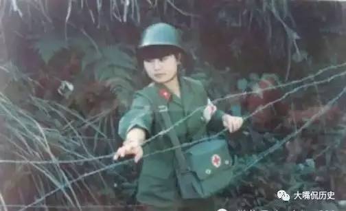 中国女兵照片与动漫,英勇形象的跨次元展现,中国女兵与动漫形象的英勇跨次元展现