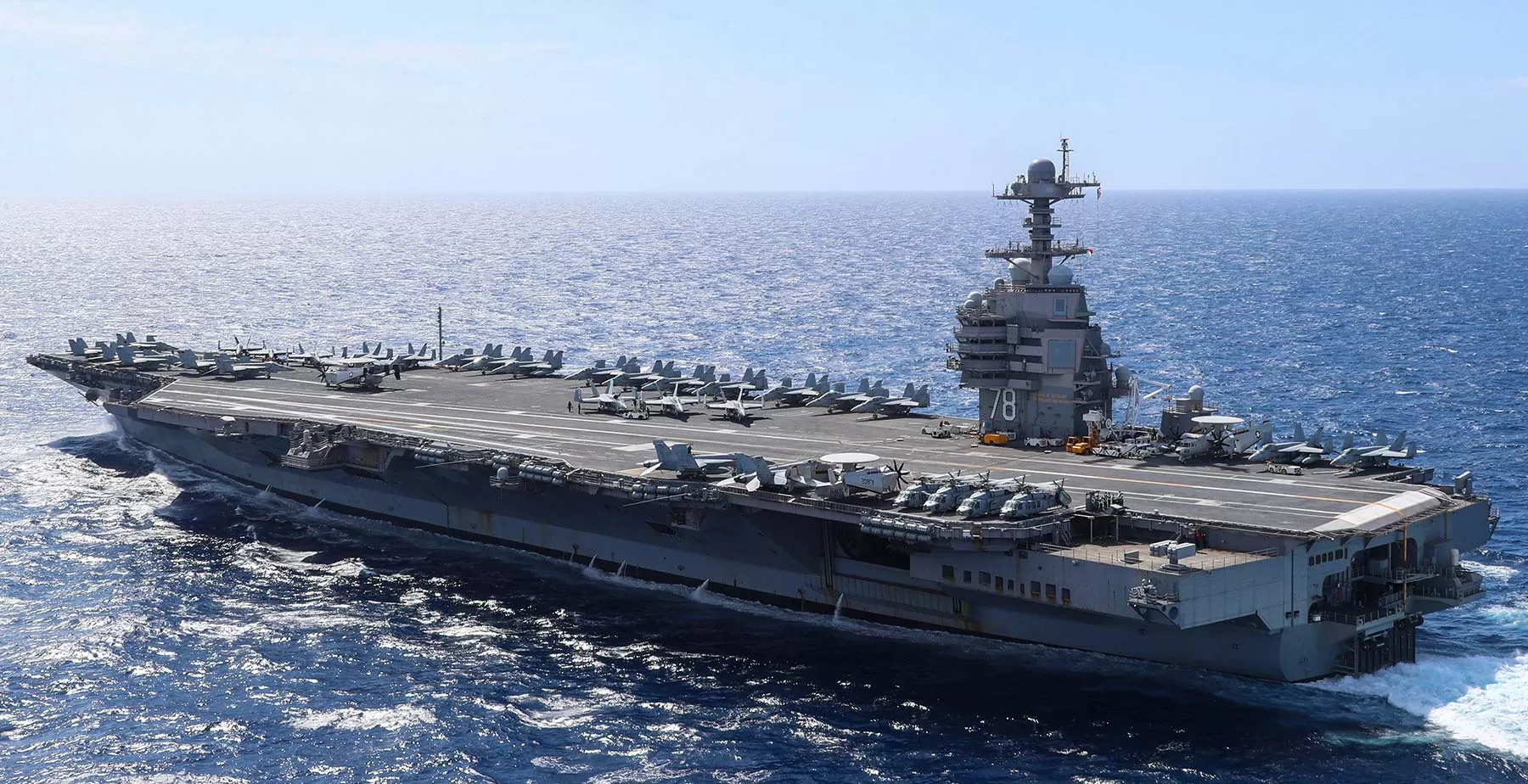 福特号航空母舰照片，揭示美国海军力量的强大象征，福特号航空母舰照片，美国海军力量的强大象征
